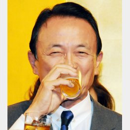 飲みすぎ／（Ｃ）日刊ゲンダイ