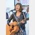 新曲を熱唱した麻美ゆま（Ｃ）日刊ゲンダイ