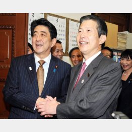 安倍首相と公明党の山口代表（Ｃ）日刊ゲンダイ