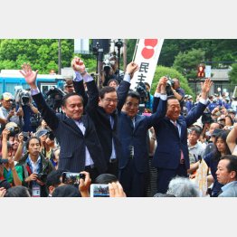 ８月３０日のデモに揃った野党の党首たち（Ｃ）日刊ゲンダイ