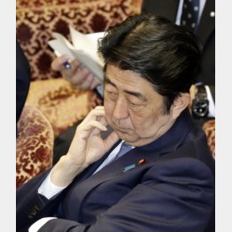 安倍首相（Ｃ）日刊ゲンダイ