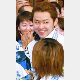 ０２年パンパシフィック水泳選手権でも金メダル（Ｃ）日刊ゲンダイ