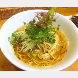 「池袋Hulu-lu（フルル）」の『醤油ＳＯＢＡ』／（Ｃ）日刊ゲンダイ