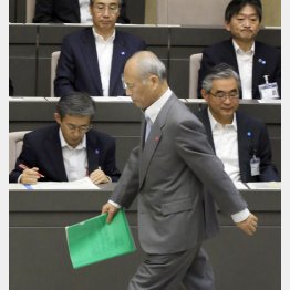 “国家並み”の官僚たち（Ｃ）日刊ゲンダイ