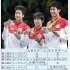 メダルを手にする日本（左から水谷、丹羽、吉村）／（Ｃ）真野慎也／ＪＭＰＡ