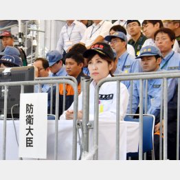 過去最大の防衛予算を計上(C)日刊ゲンダイ