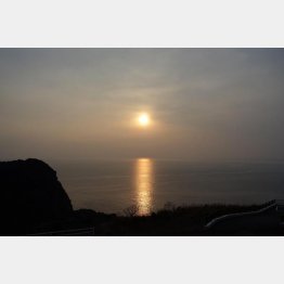 遠藤周作作文学館からは夕景の観賞も（Ｃ）日刊ゲンダイ