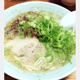 「めんちゃんラーメン」のラーメン／（Ｃ）日刊ゲンダイ