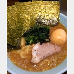 桂家の味玉ラーメン海苔つき（Ｃ）日刊ゲンダイ