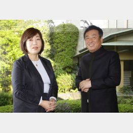 林真理子氏と三枝成彰氏（Ｃ）日刊ゲンダイ