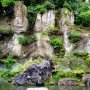 自然の地形をそのまま使った石川県・那谷寺の“岩絶景”