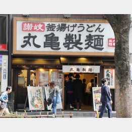 世界店舗数は１０００店に（Ｃ）日刊ゲンダイ