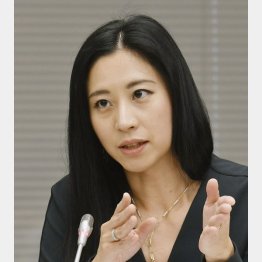 国際政治学者の三浦瑠麗氏（Ｃ）共同通信社