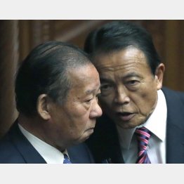 二階・麻生会談に注目（Ｃ）日刊ゲンダイ