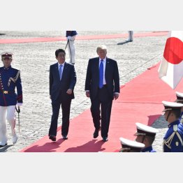 アベ日本は格好の草刈り場(C)JMPA