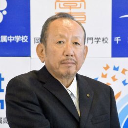 安倍首相と蜜月関係の加計学園の加計孝太郎理事長（Ｃ）共同通信社