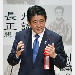 お国入りの講演で改憲に強い意欲を見せた（Ｃ）共同通信社