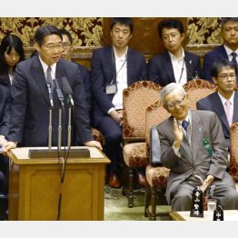 前愛媛県知事の加戸守行氏とともに参考人招致に応じた（Ｃ）日刊ゲンダイ