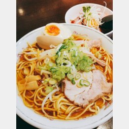 ラーメン１．５玉に煮卵を追加！（Ｃ）日刊ゲンダイ