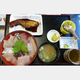 おらが丼は食べ応え十分（船よし）／（提供写真）