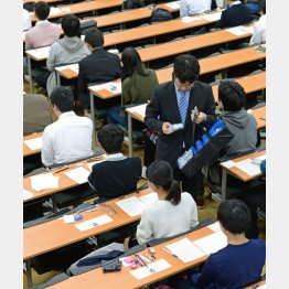 受験生にとってはいい迷惑（Ｃ）共同通信社