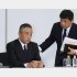 吉本興業の岡本社長（左）と藤原寛副社長／（Ｃ）日刊ゲンダイ