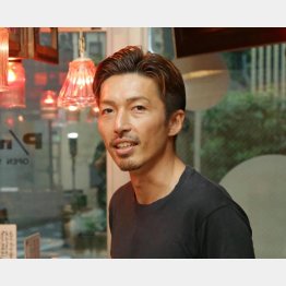 ＩＺＡＫＡＹＡ　Ｐ／ｍａｎの丸山大輔さん（Ｃ）日刊ゲンダイ