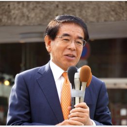 高知県知事選の応援では頬かむり…（下村元文科相）／（Ｃ）日刊ゲンダイ