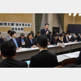 忖度官僚も平気で嘘をつく(C)日刊ゲンダイ