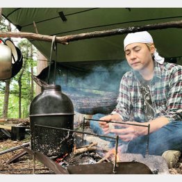 ひとり気ままに火を眺めたり…（提供写真）