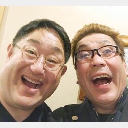 鳥取「かに吉」の大将・山田達也さんと（提供写真）