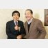 村西とおる氏（左）と野田義治氏（Ｃ）日刊ゲンダイ