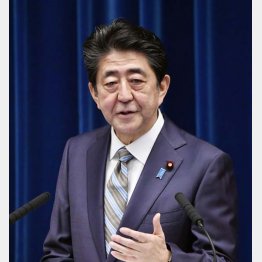 第1位の安倍晋三首相（Ｃ）共同通信社