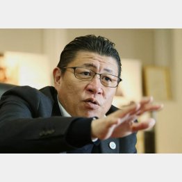 メガネスーパーの星崎尚彦社長（Ｃ）日刊ゲンダイ