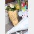 自宅前には献花が…（Ｃ）日刊ゲンダイ