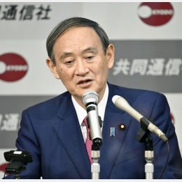 共同通信社の世論調査によると、支持率5.9ポイント減、日本学術会議任命拒否理由説明も「不十分」が72.2％（菅首相）／（Ｃ）共同通信社