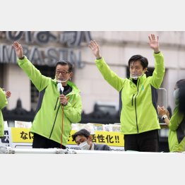 大阪維新の会は2度目の敗北（街頭演説する大阪の松井市長と吉村府知事）／（Ｃ）日刊ゲンダイ