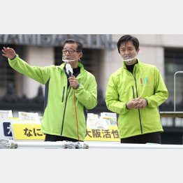 大阪都構想の住民投票を境に急増（右から、大阪の吉村知事と松井市長）／（Ｃ）日刊ゲンダイ