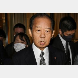 誰も逆らえない（自民党の二階俊博幹事長）／（Ｃ）日刊ゲンダイ