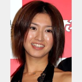 抜群のスタイルで人気だったグラビアアイドル時代の森下千里氏（Ｃ）日刊ゲンダイ