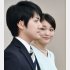 婚約内定会見のときの小室圭さんと眞子さま（Ｃ）共同通信社