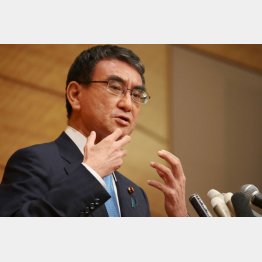 ダブルA の傀儡（かいらい）にはならないで欲しいが（河野太郎行革担当相）／（Ｃ）日刊ゲンダイ