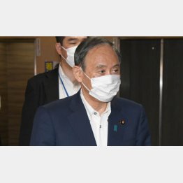 何も考えてはいない、「結果オーライ」の場当たり(菅首相)/(C)日刊ゲンダイ