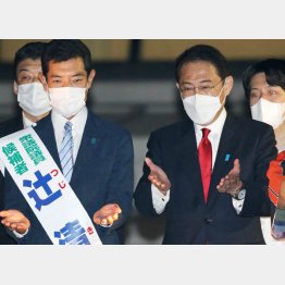 27日は、わざわざ東京2区へ（岸田首相と辻清人候補）／（Ｃ）日刊ゲンダイ