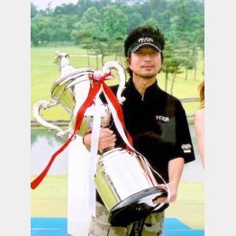 芸能人の腕自慢が集結した大会で優勝（写真提供）日本メディアシステム