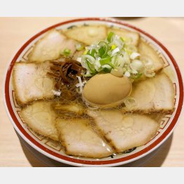 「中華そば専門　田中そば店」の肉そば（Ｃ）日刊ゲンダイ