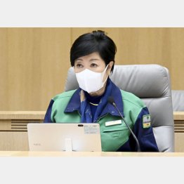 宣言要請の判断基準「病床使用率50％」をひっくり返した（小池百合子都知事、3日＝東京都提供）