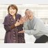 山田邦子（左）と桂宮治（Ｃ）日刊ゲンダイ