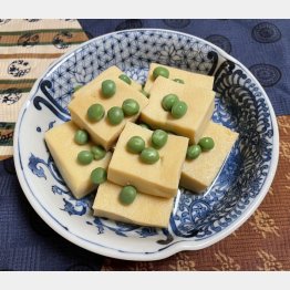 甘く炊いた高野豆腐（提供写真）