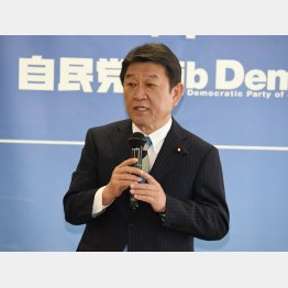 足を引っ張る幹事長（Ｃ）日刊ゲンダイ